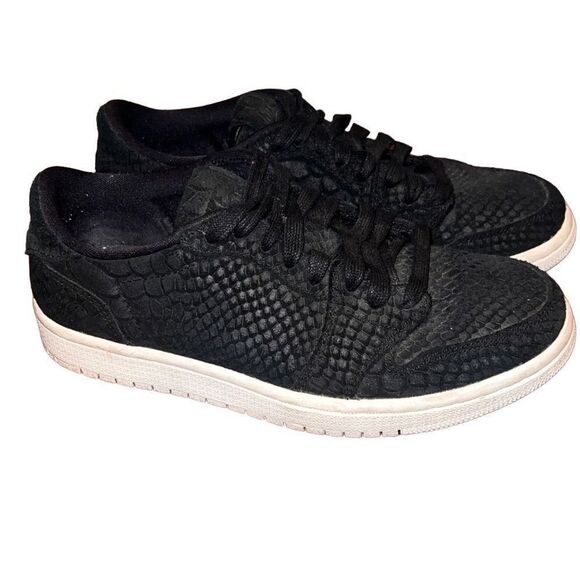 Nike Air Jordan 1 Retro Low Black Python Women size 6.5 Sneaker Shoes - Picture 4 of 13